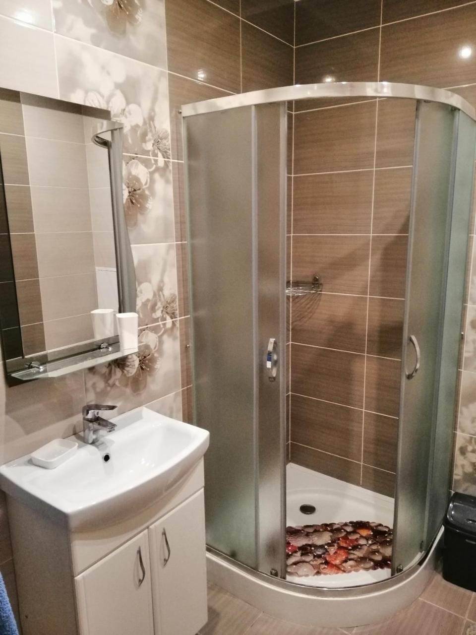 Вулиця Дрогобицька 10В Truskavets Bagian luar foto